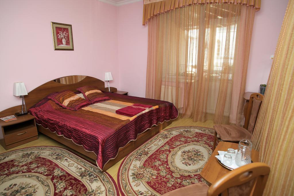 Majami Hotel Κισινάου Εξωτερικό φωτογραφία